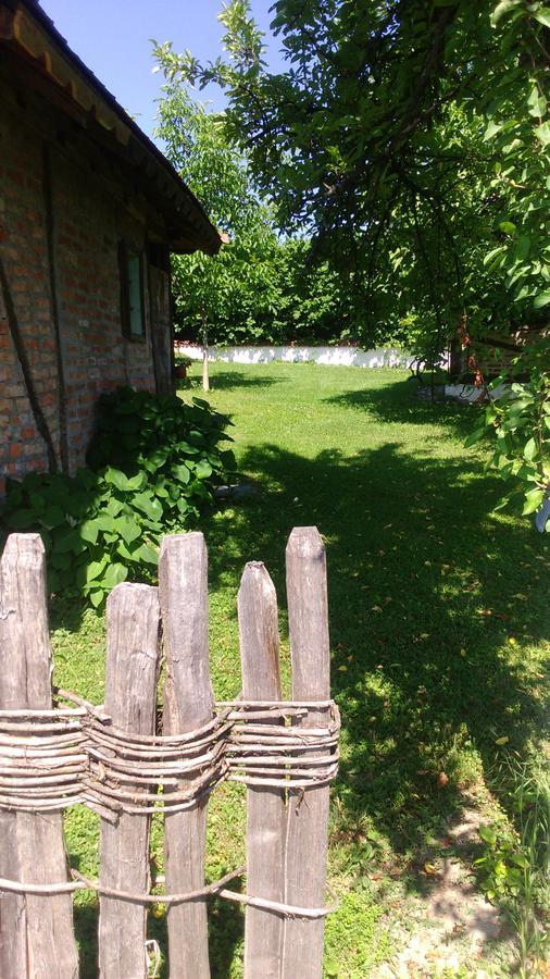 Lodge Morava วรินรัชกา บานยา ภายนอก รูปภาพ