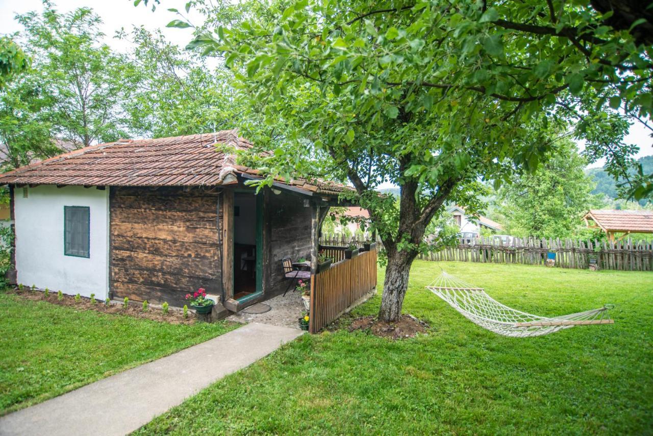 Lodge Morava วรินรัชกา บานยา ภายนอก รูปภาพ