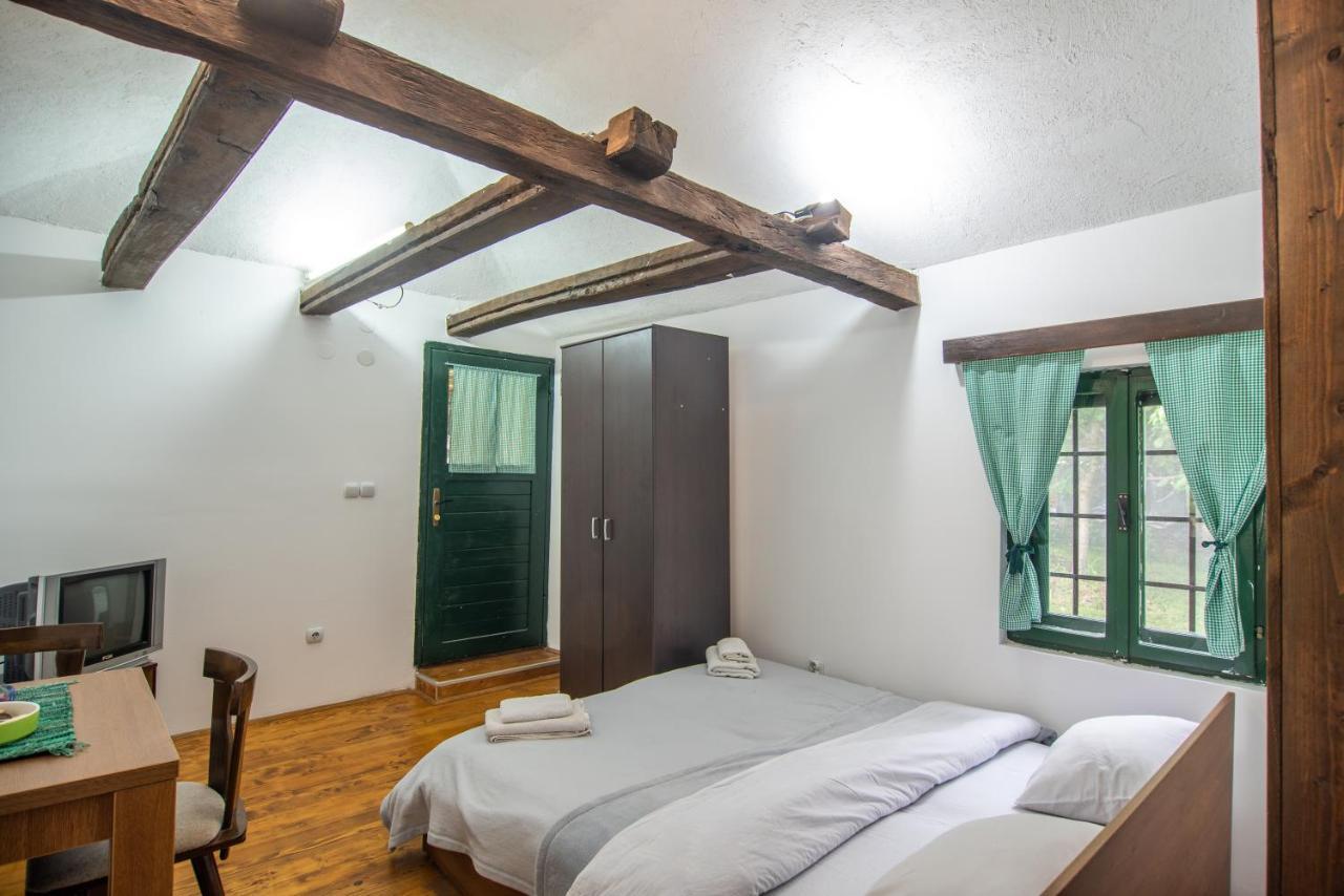Lodge Morava วรินรัชกา บานยา ภายนอก รูปภาพ